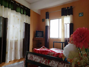 Single Bedded Rooms In Takdah Homestay